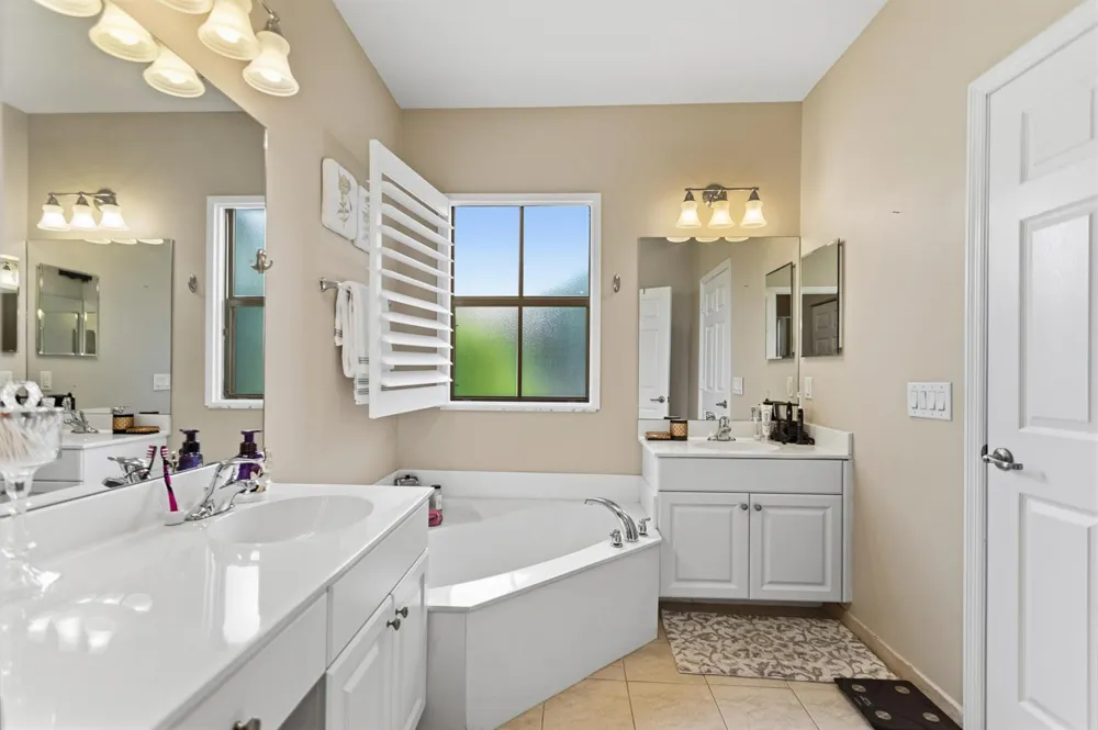 4783 PRESERVE STREET Coconut Creek, FL 33073