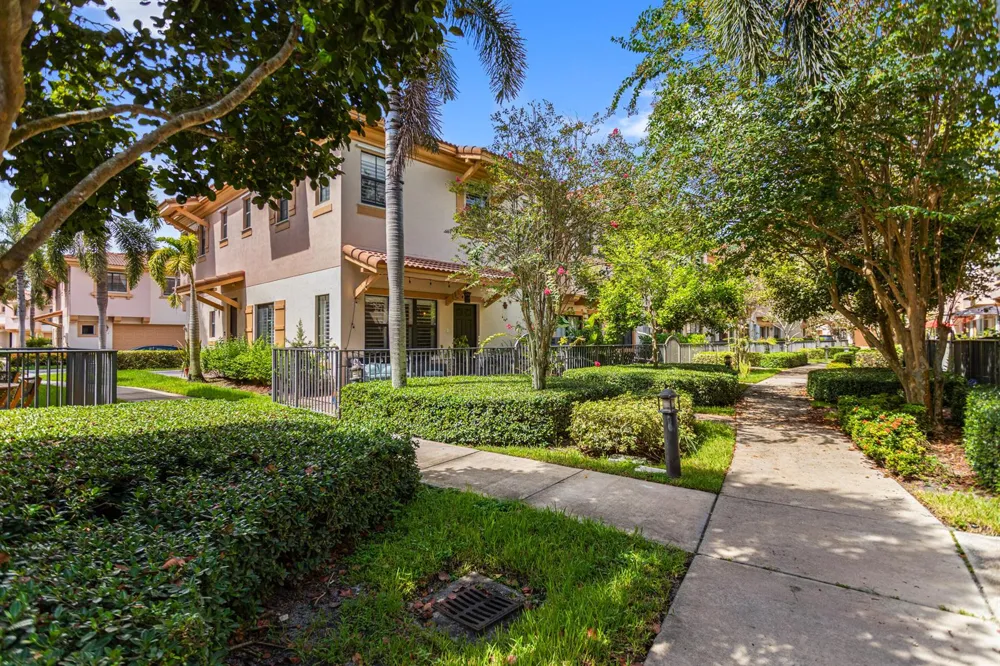 4783 PRESERVE STREET Coconut Creek, FL 33073