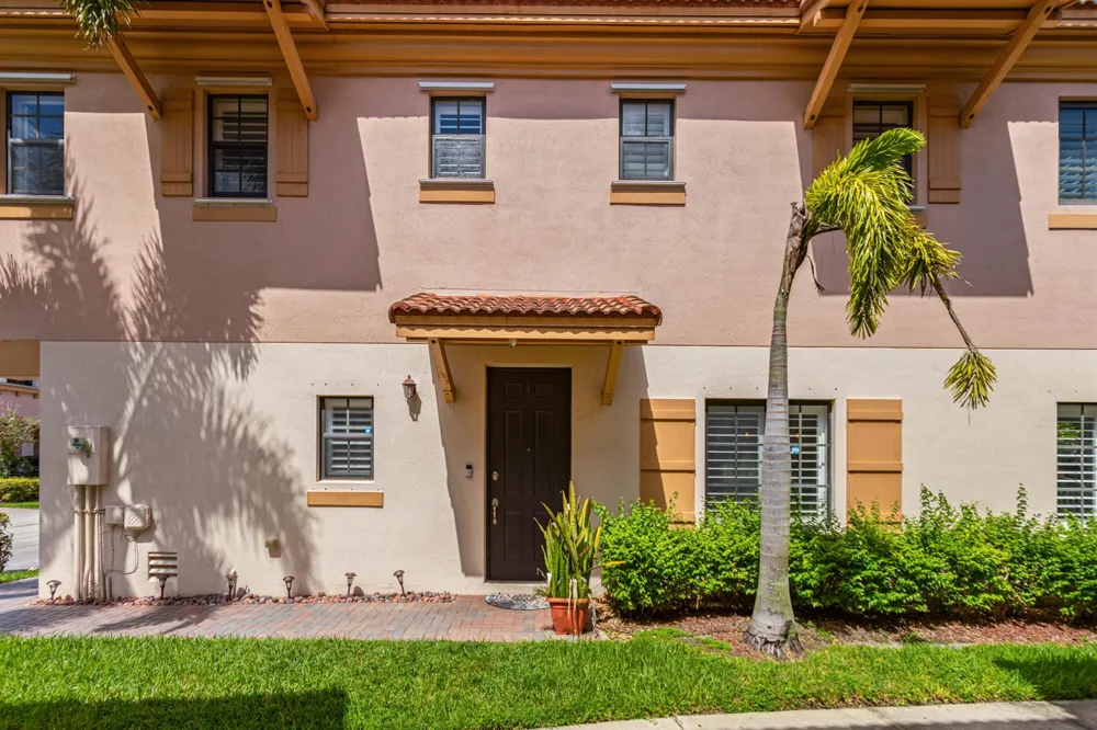 4783 PRESERVE STREET Coconut Creek, FL 33073