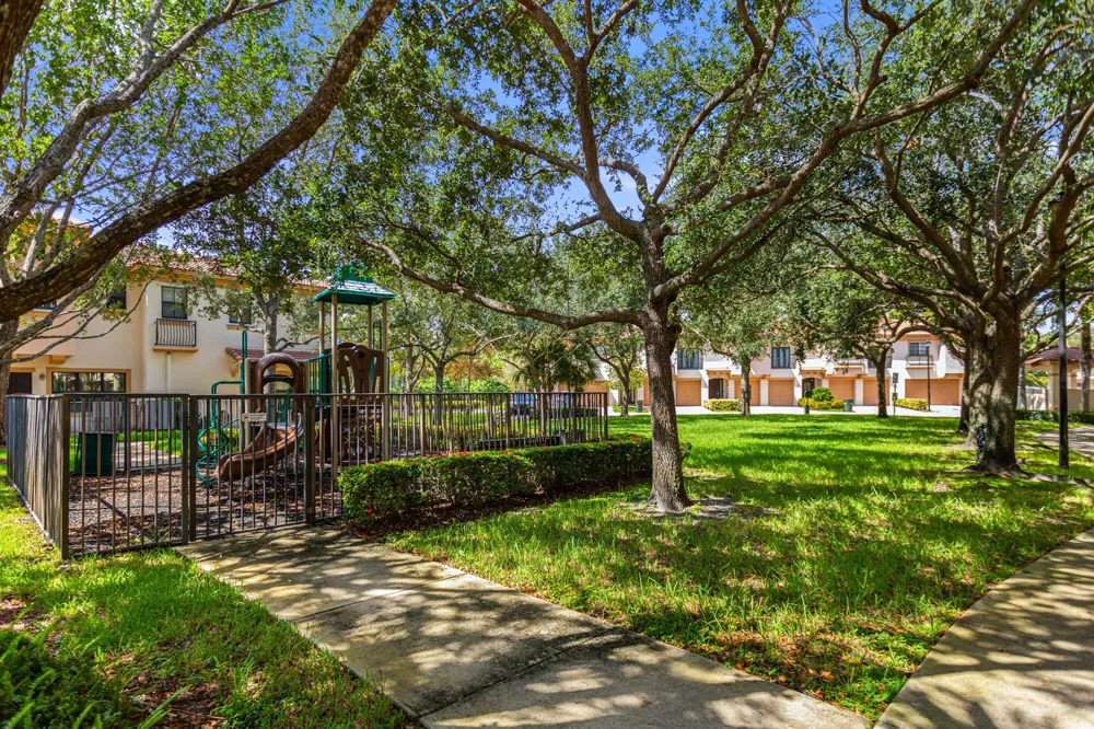 4783 PRESERVE STREET Coconut Creek, FL 33073