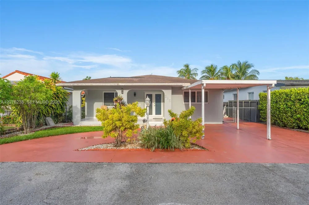 325 SW 122nd Ave Miami, FL 33184