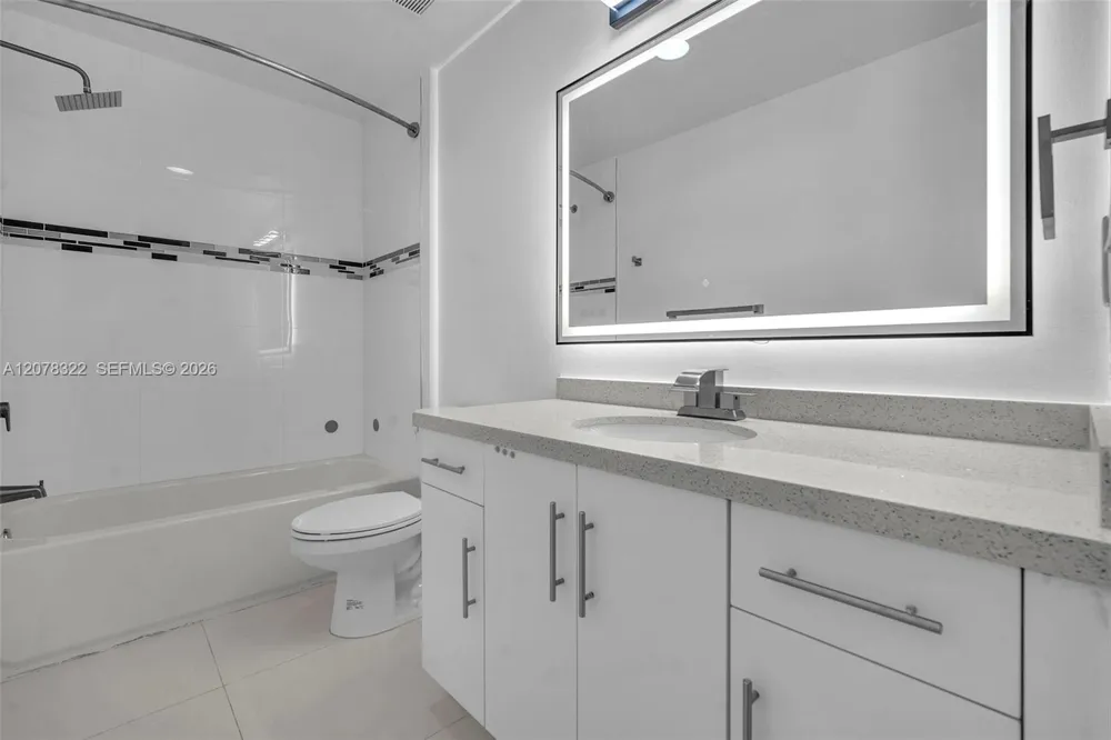 2651 NE 212th Ter #301 Miami, FL 33180