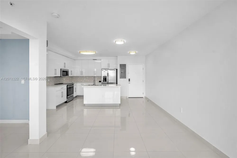 2651 NE 212th Ter #301 Miami, FL 33180