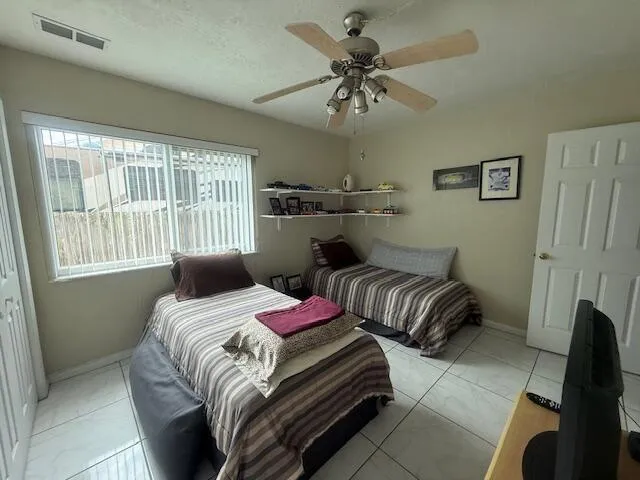 255 SANDPIPER AVENUE Royal Palm Beach, FL 33411