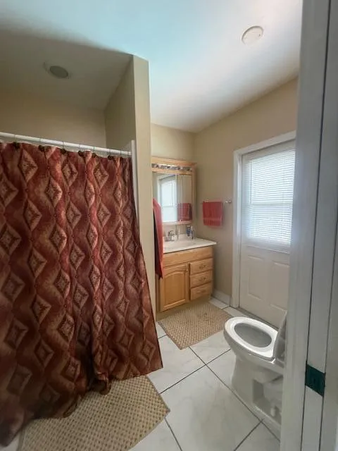 255 SANDPIPER AVENUE Royal Palm Beach, FL 33411