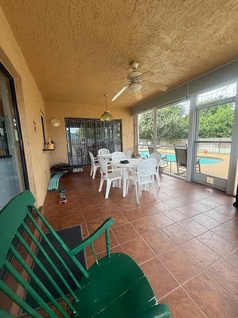 255 SANDPIPER AVENUE Royal Palm Beach, FL 33411