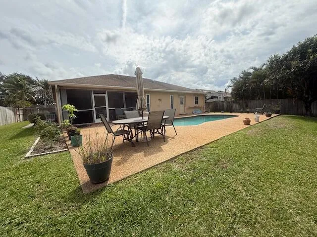 255 SANDPIPER AVENUE Royal Palm Beach, FL 33411