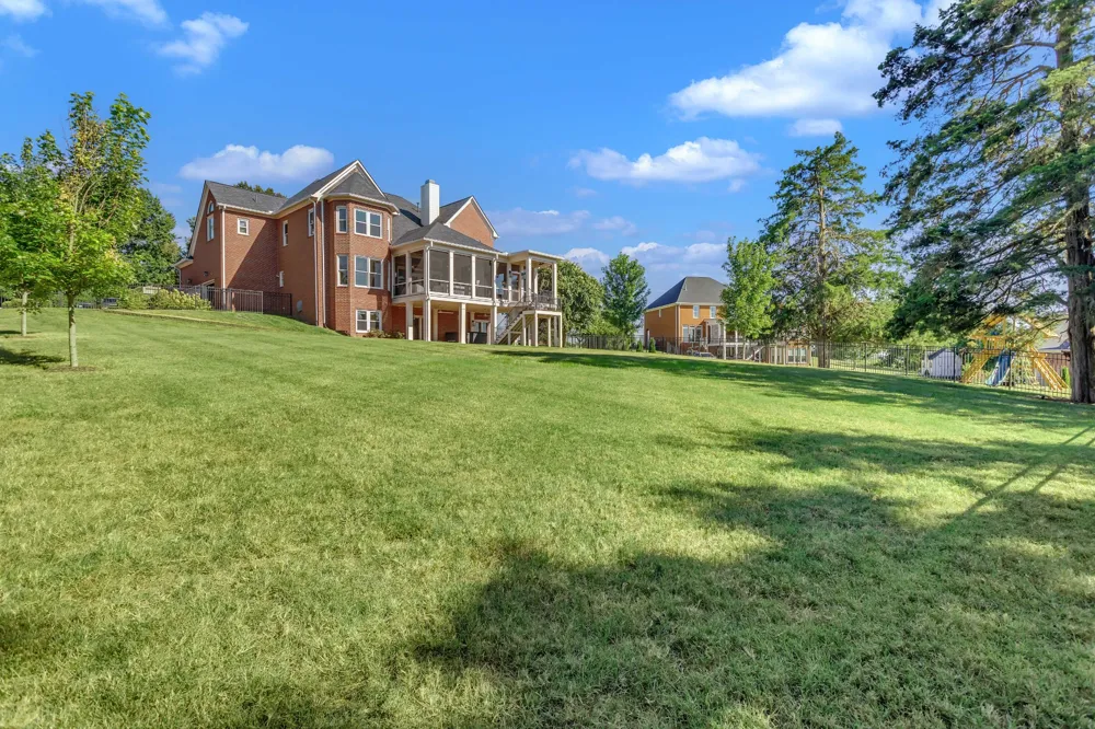 9206 Weston Dr Brentwood, TN 37027