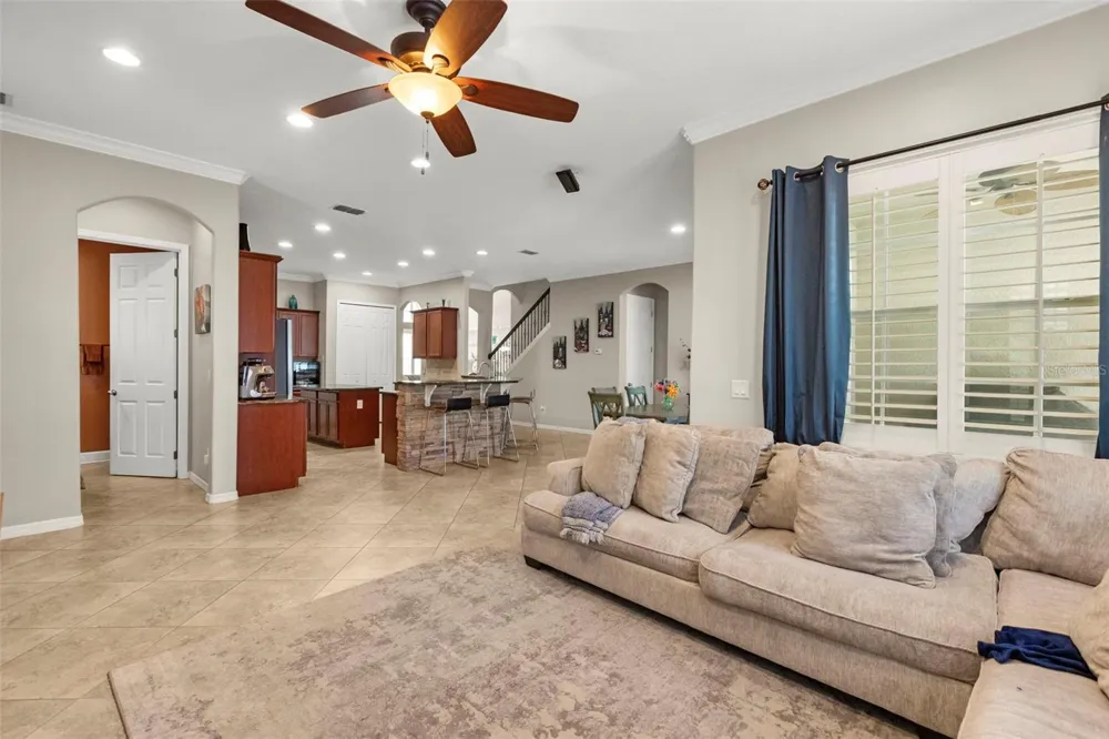 16002 OAK SPRING DRIVE Orlando, FL 32828