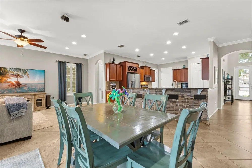 16002 OAK SPRING DRIVE Orlando, FL 32828