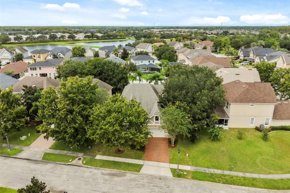 16002 OAK SPRING DRIVE Orlando, FL 32828