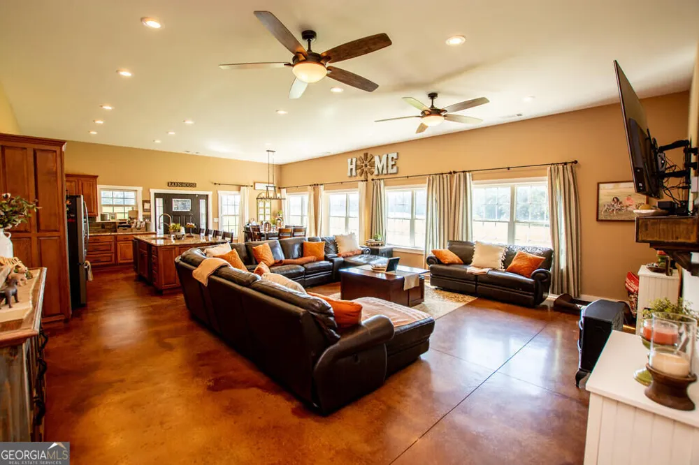 275 Happy Hollow RD Villa Rica, GA 30180