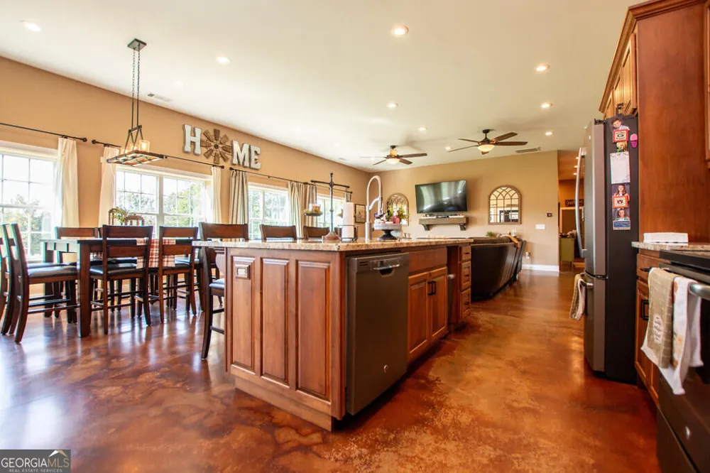 275 Happy Hollow RD Villa Rica, GA 30180