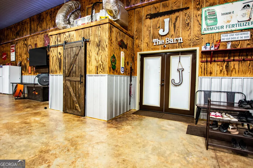 275 Happy Hollow RD Villa Rica, GA 30180