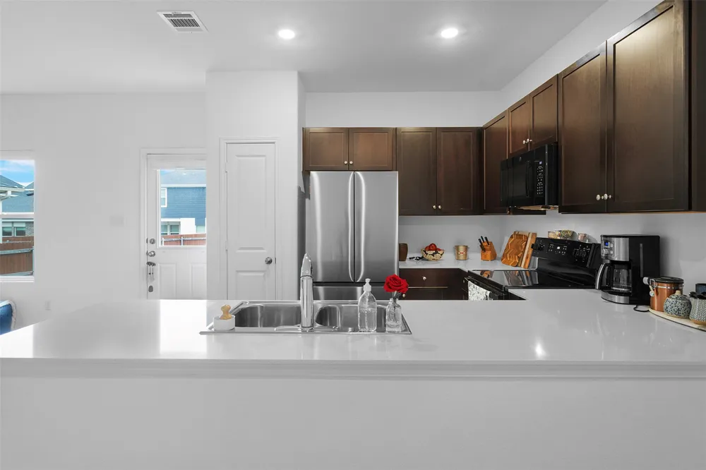197 Standing Rock Lane Marble Falls, TX 78654