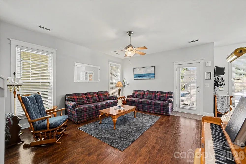 119 E Decatur Avenue Mooresville, NC 28117