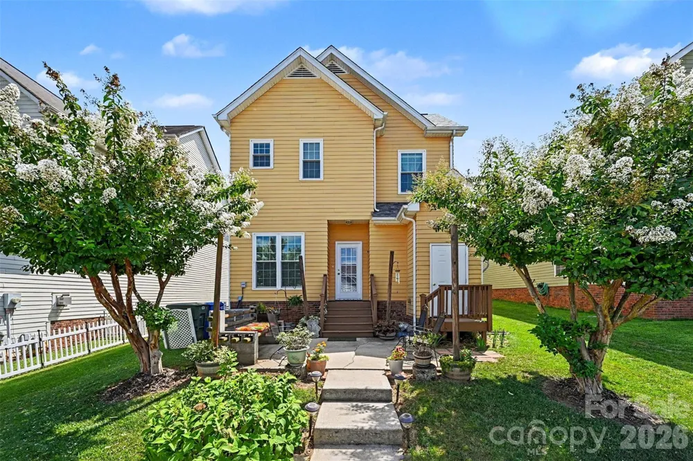 119 E Decatur Avenue Mooresville, NC 28117