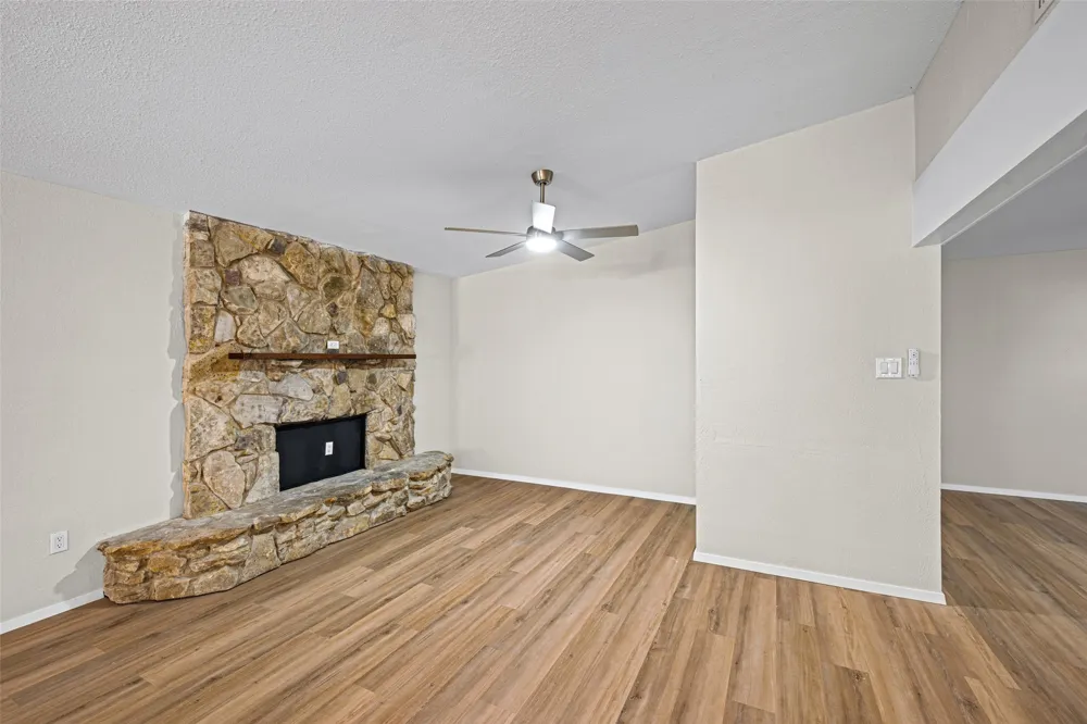 7521 Susan Court North Richland Hills, TX 76180