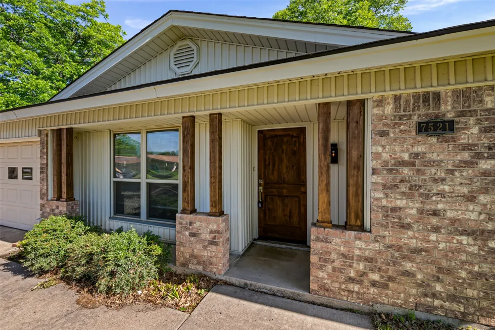 7521 Susan Court North Richland Hills, TX 76180