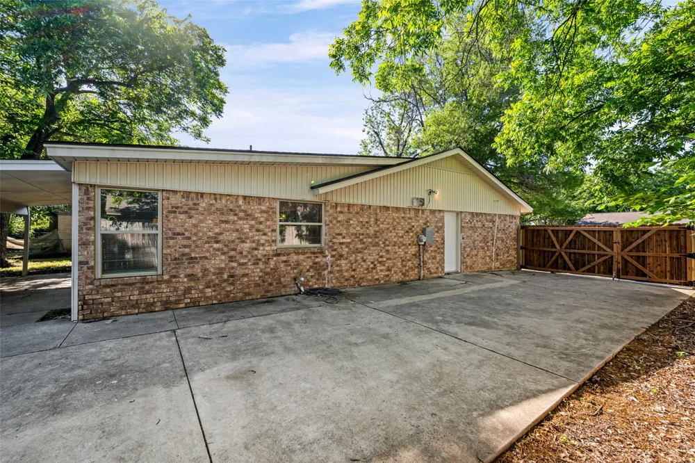 7521 Susan Court North Richland Hills, TX 76180