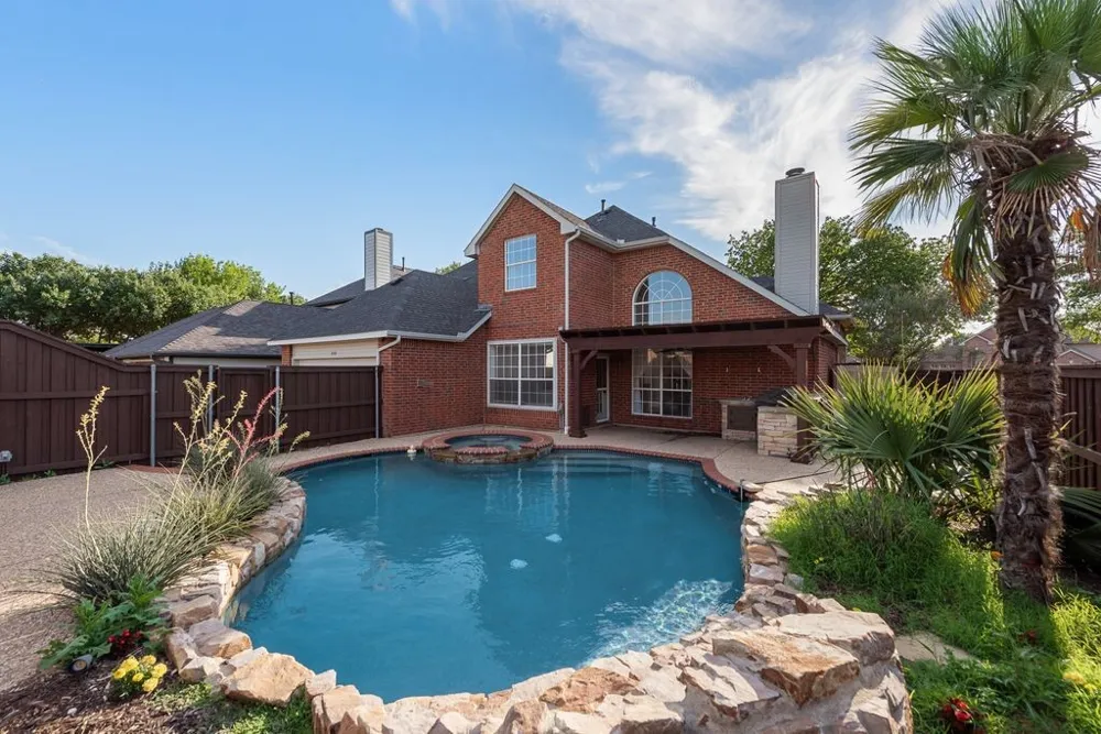 7100 Ledgestone Court Frisco, TX 75034