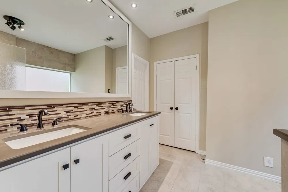 7100 Ledgestone Court Frisco, TX 75034