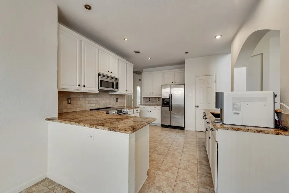 7100 Ledgestone Court Frisco, TX 75034
