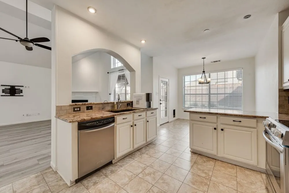 7100 Ledgestone Court Frisco, TX 75034