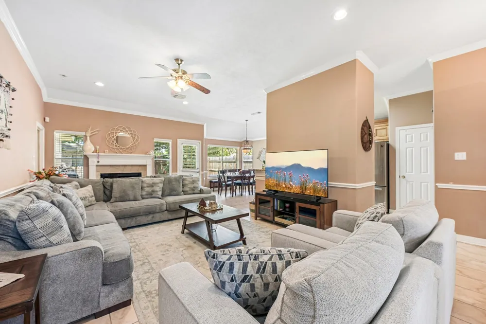 5111 Misty Lane Pasadena, TX 77505