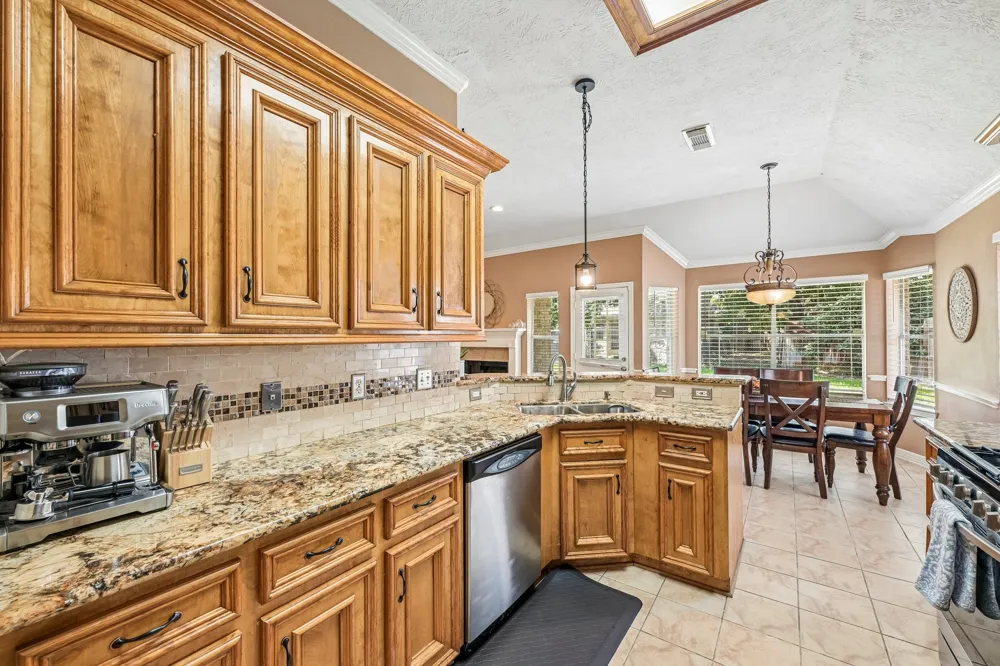 5111 Misty Lane Pasadena, TX 77505