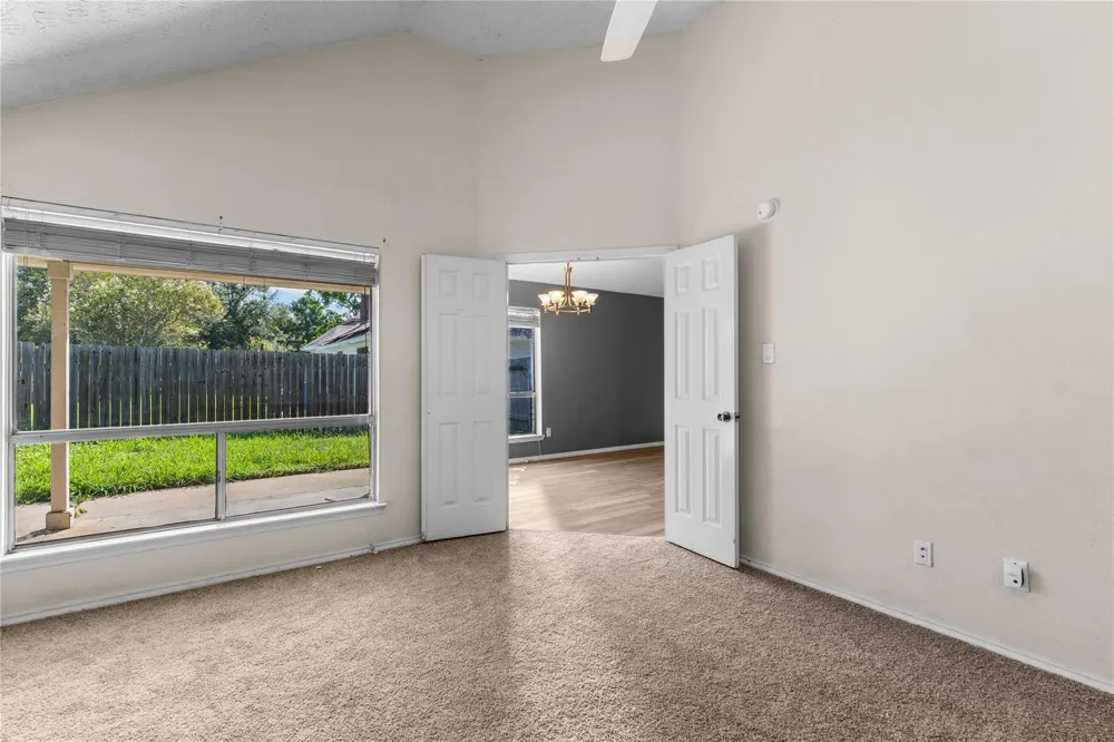 12210 White River Drive Tomball, TX 77375