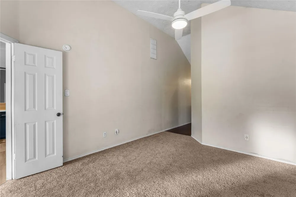 12210 White River Drive Tomball, TX 77375