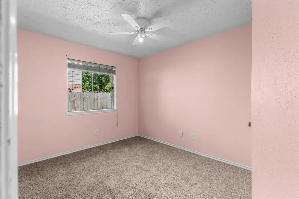12210 White River Drive Tomball, TX 77375