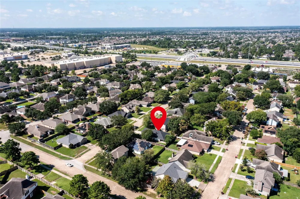 12210 White River Drive Tomball, TX 77375
