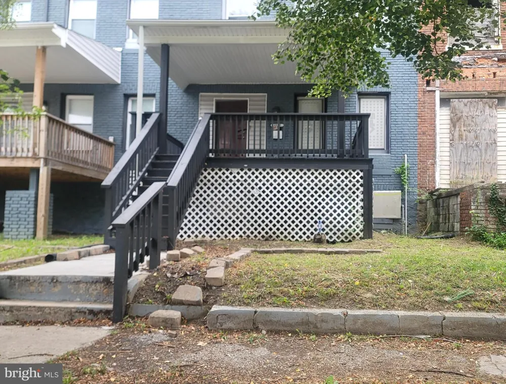3833 REISTERSTOWN ROAD Baltimore, MD 21215