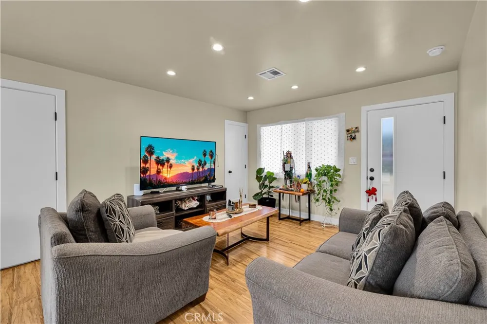74250 Goleta Palm Desert, CA 92260