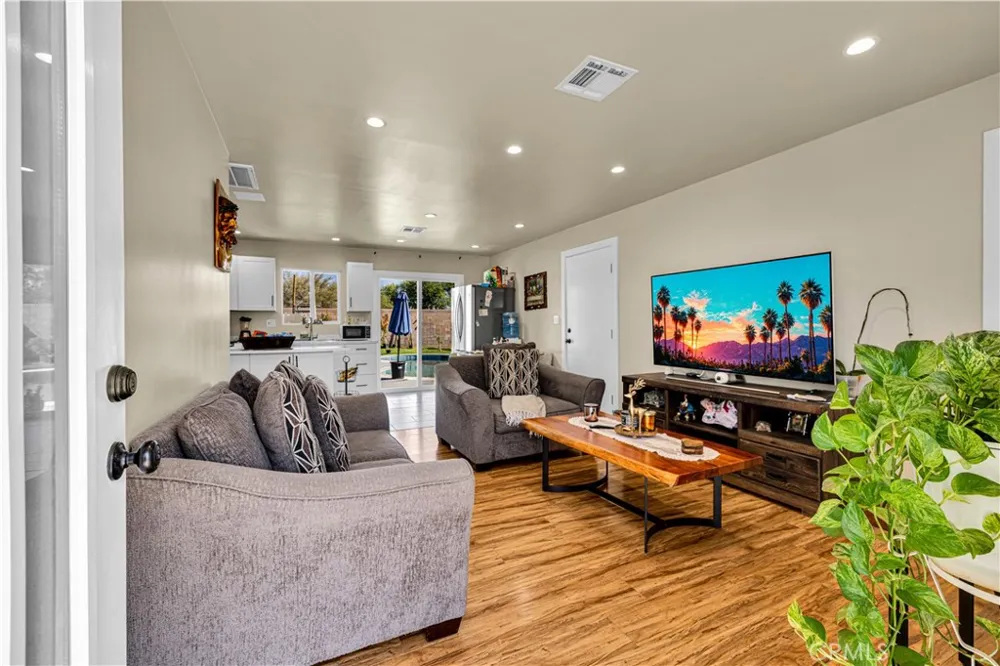 74250 Goleta Palm Desert, CA 92260