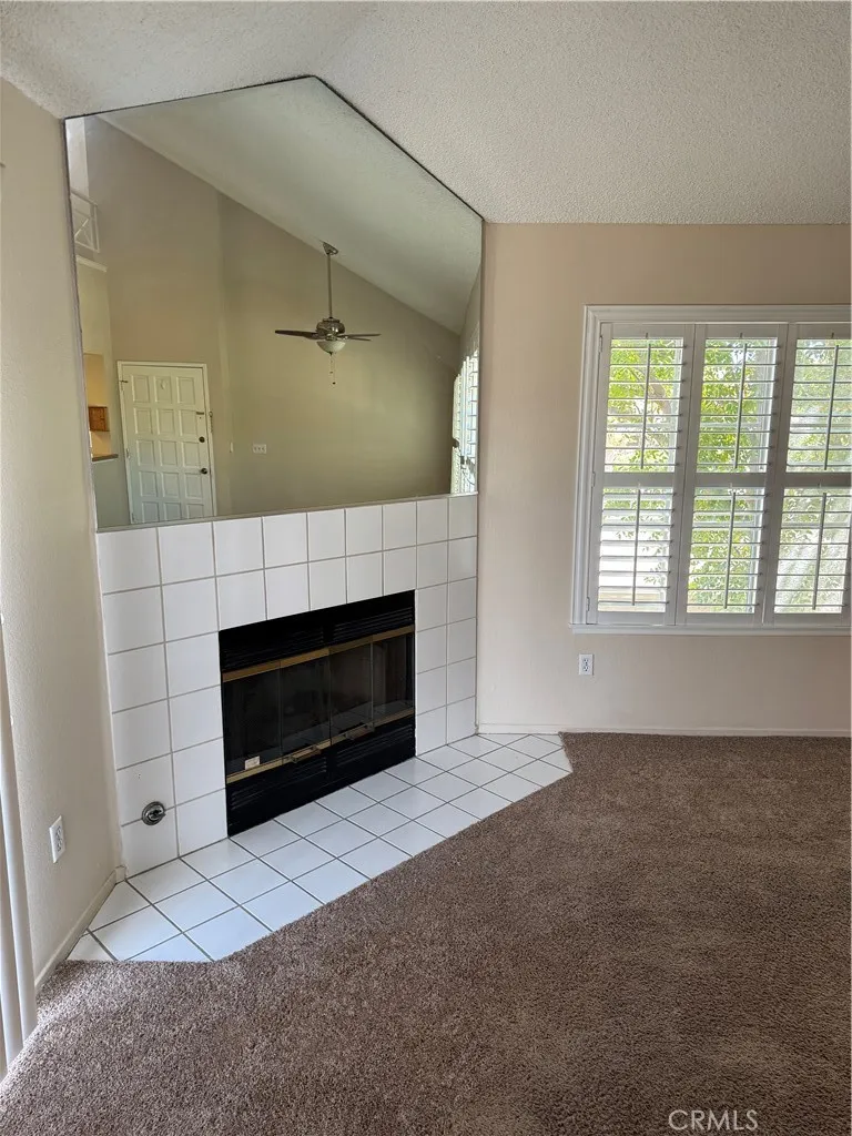 23709 Del Monte Drive #232 Valencia, CA 91355