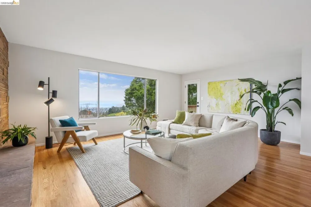 222 Cambridge Ave Kensington, CA 94708