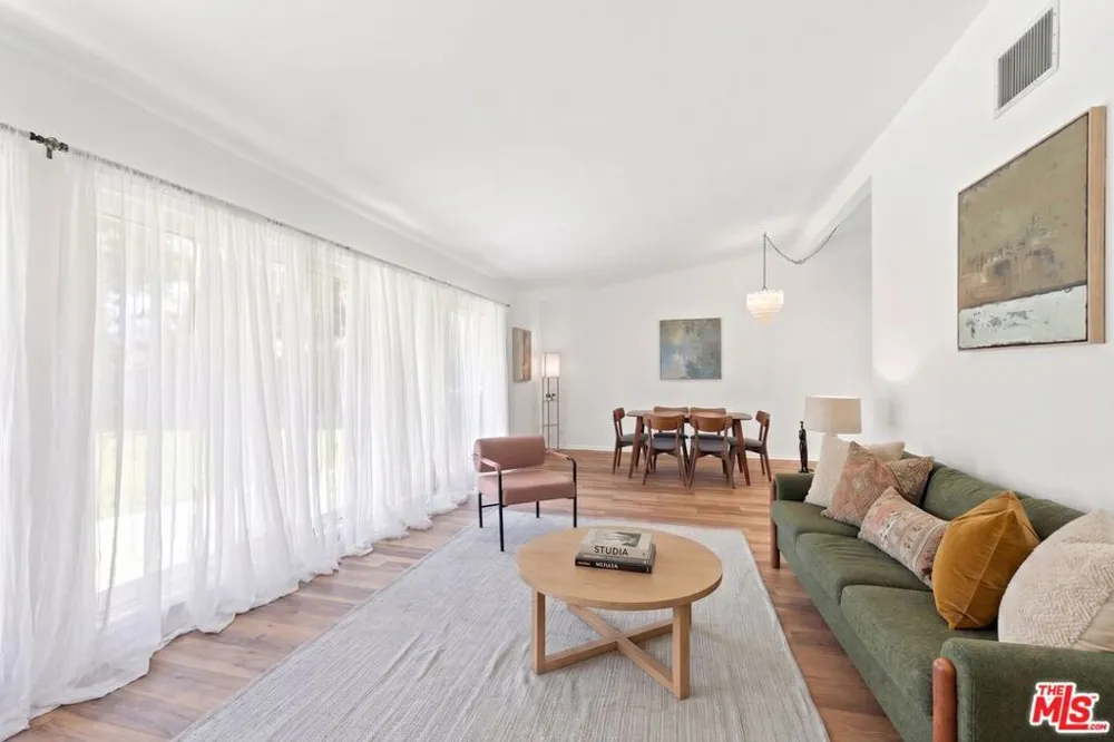 3500 W Manchester Boulevard #23 Inglewood, CA 90305
