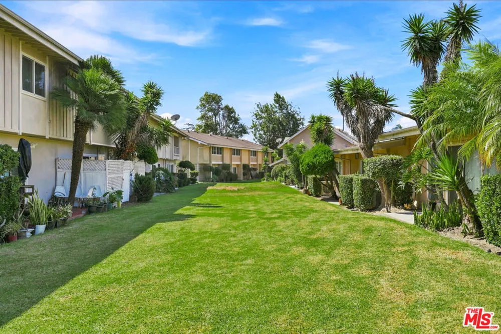 3500 W Manchester Boulevard #23 Inglewood, CA 90305