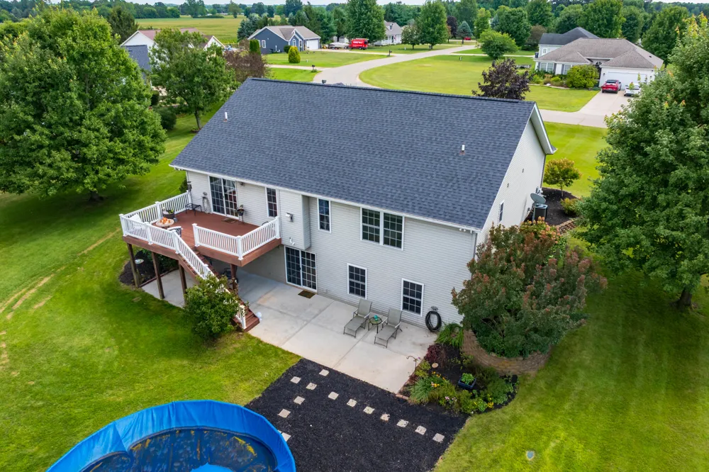 53015 Meadow View Lane Paw Paw, MI 49079