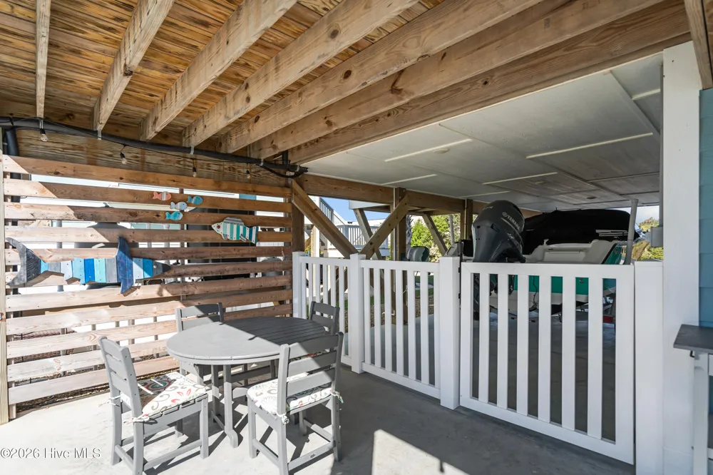4929 E Pelican Drive Oak Island, NC 28465