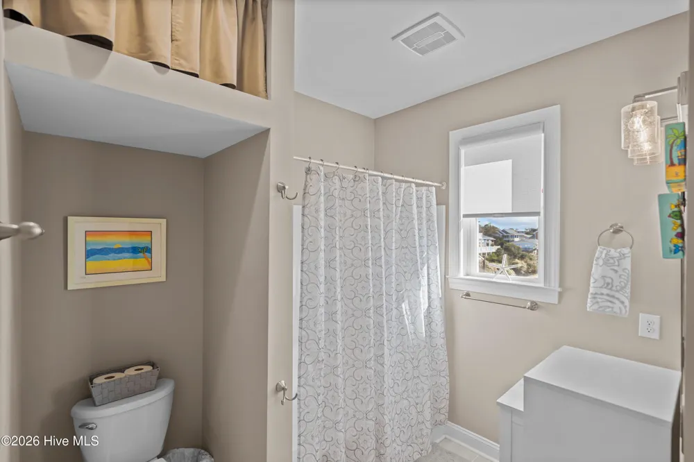 4929 E Pelican Drive Oak Island, NC 28465
