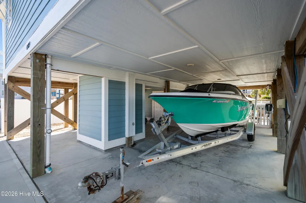 4929 E Pelican Drive Oak Island, NC 28465