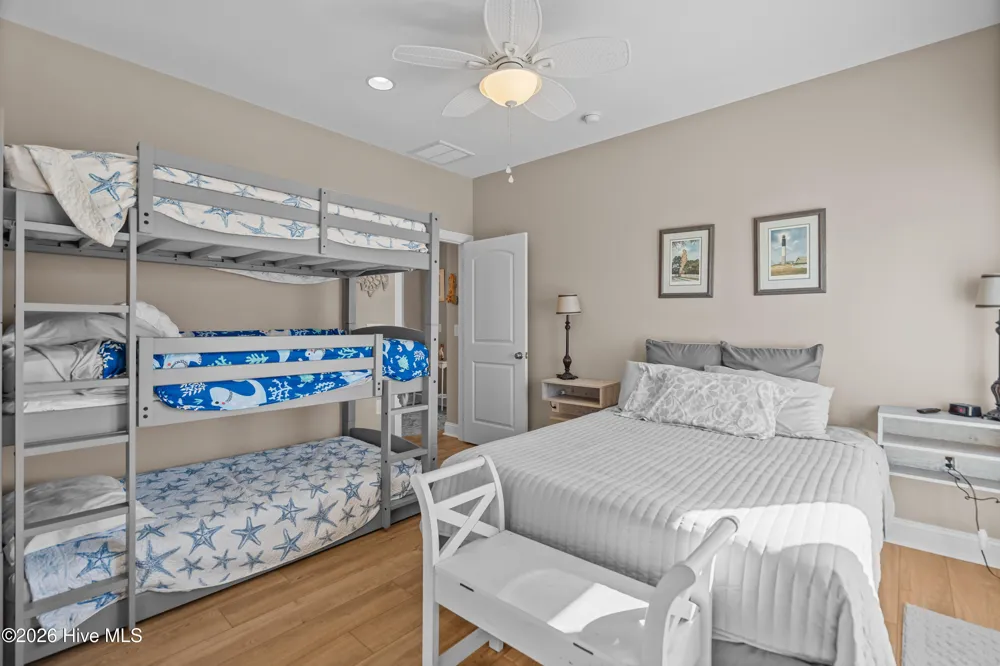4929 E Pelican Drive Oak Island, NC 28465