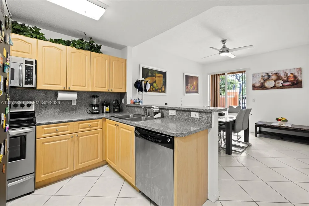 2312 Coral Reef Ct #4704 Dania Beach, FL 33312