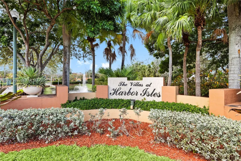 2312 Coral Reef Ct #4704 Dania Beach, FL 33312