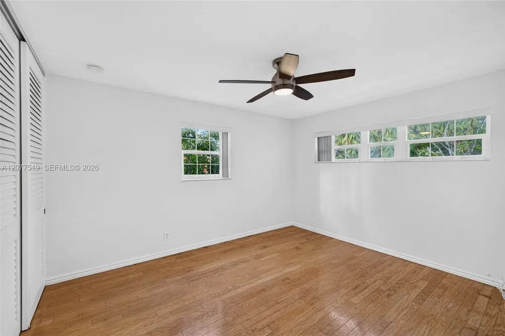 2061 SW 38th Ave Fort Lauderdale, FL 33312