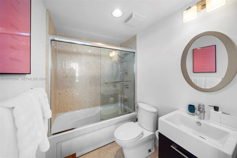 5875 Collins Ave #1001 Miami Beach, FL 33140